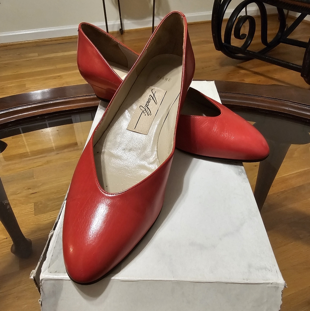 Elegant Red Leather Women's Shoes